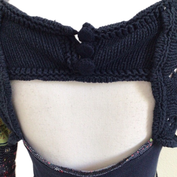 FREE PEOPLE Blue Geo Print Crochet Trim Babydoll Top - Picture 7 of 10